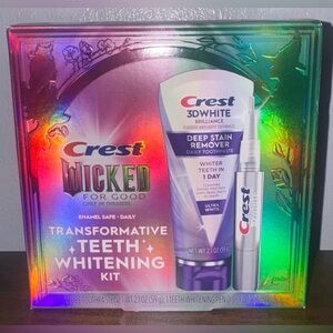 Crest 3D Wicked For Good Transformative Teeth Whitening Kit